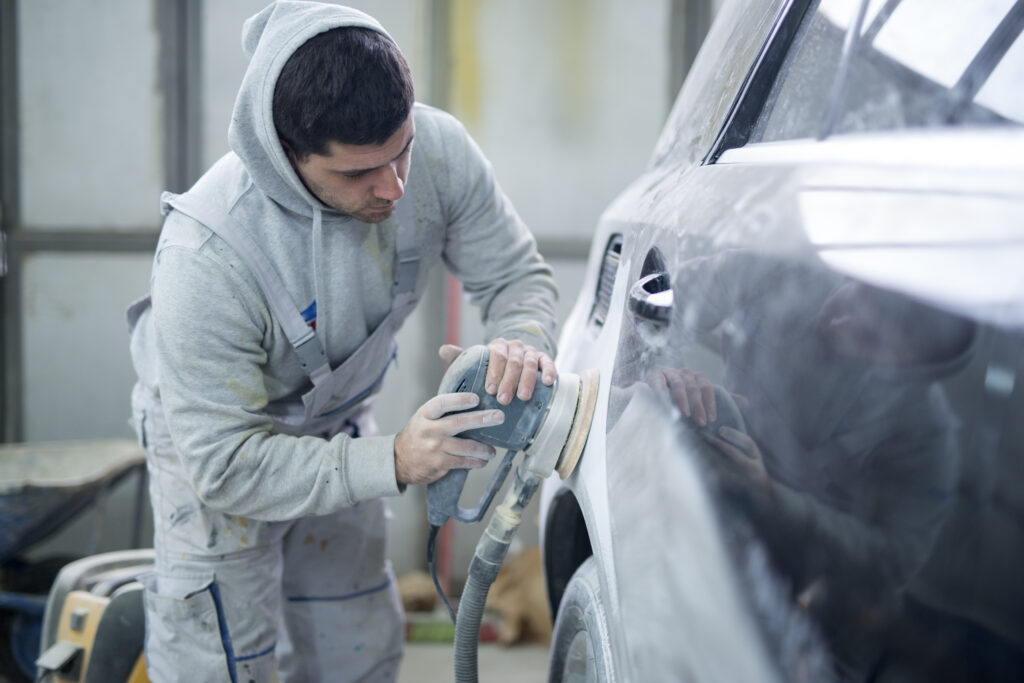 How to Choose Car Paint Services in Dubai